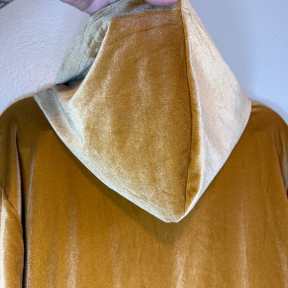 Fabletics Gold Crushed Velvet Velour Orange Full Zip Plus Size Hoodie Size 3X - Picture 6 of 7